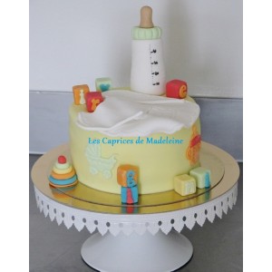 le gâteau biberon de bébé