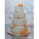 wedding cake dentelle et fleurs tons pêche